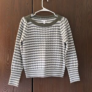 Nine West knit sweater in white, forest green and blue pattern. Size XS.